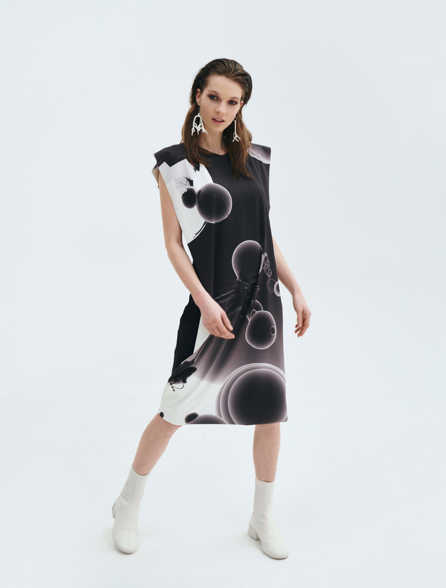 Dress AMEDA with the NEW BLACK printed pattern